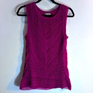 LUCKY BRAND Sz S Top Crochet Sheer Side Panels Crew Neck Longer Line Tank Top